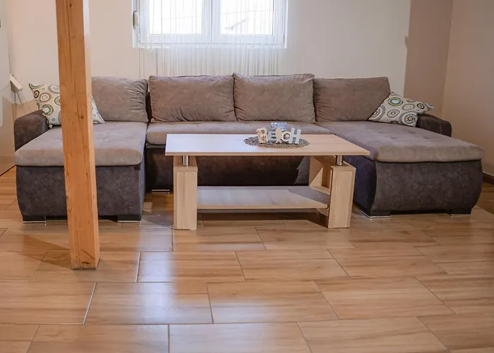 Appartement Gedeon Aparmanhaz I Foeldszint