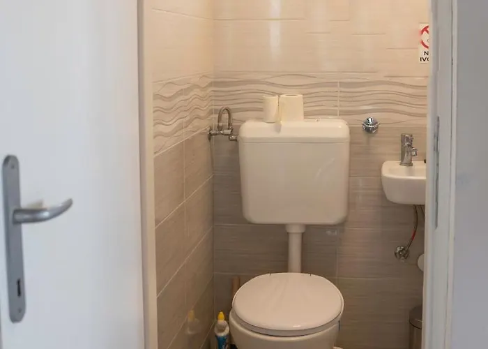 Gedeon Aparmanhaz I Foeldszint * Vir